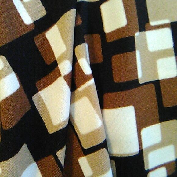 Danny & Nicole Soft Knit Dress - Picture 10 of 10